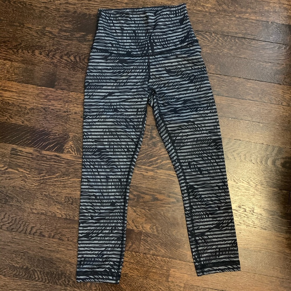 Cropped Lulu Leggings